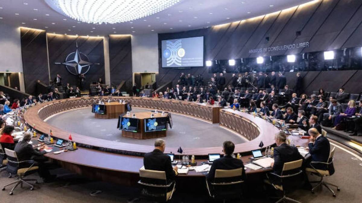Зустріч у форматі «Рамштайн» стартувала: Зеленський долучився онлайн