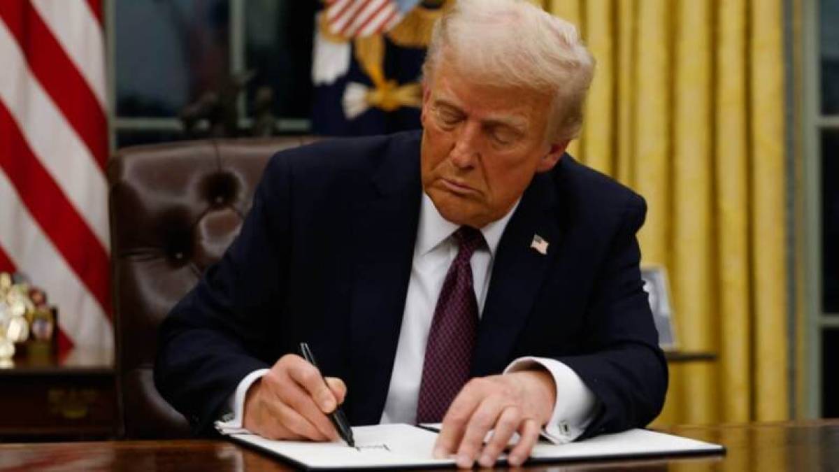 Трамп заборонив громадянам 12-ти країн в’їзд до Америки