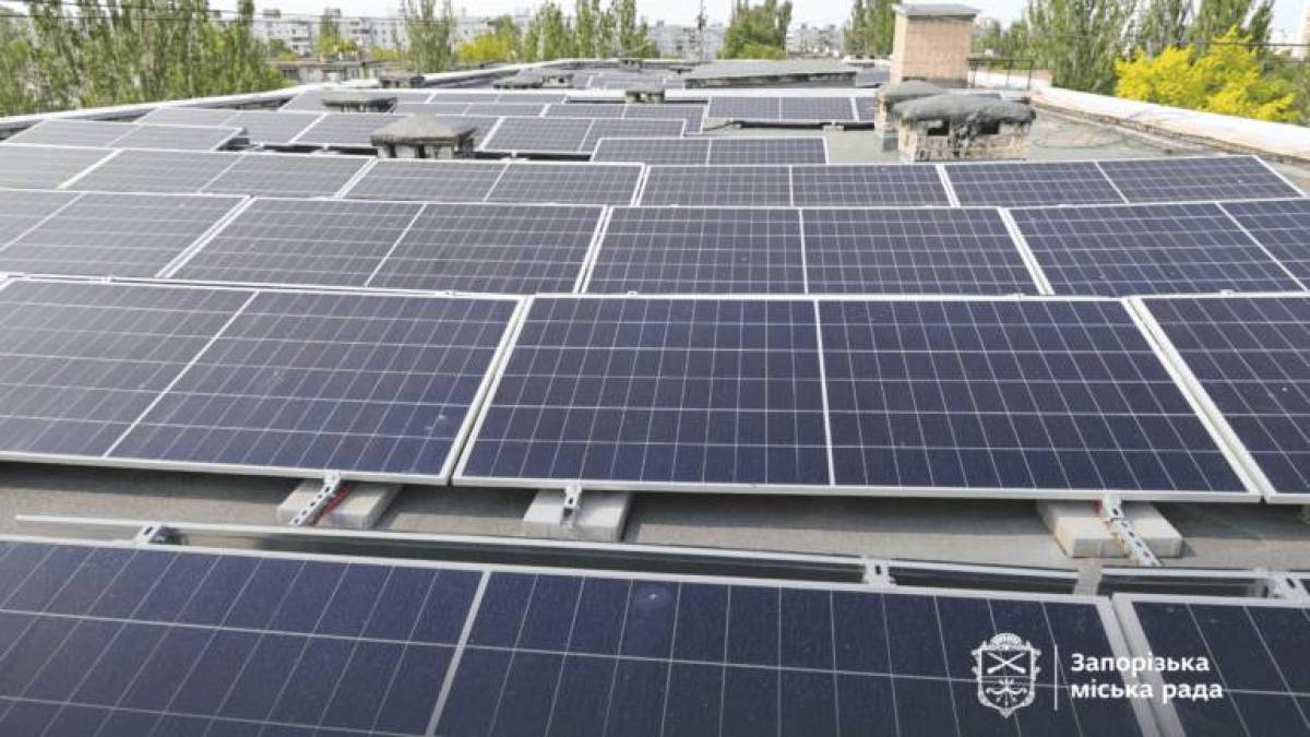У Запоріжжі запустили ще одну гібридну сонячну електростанцію