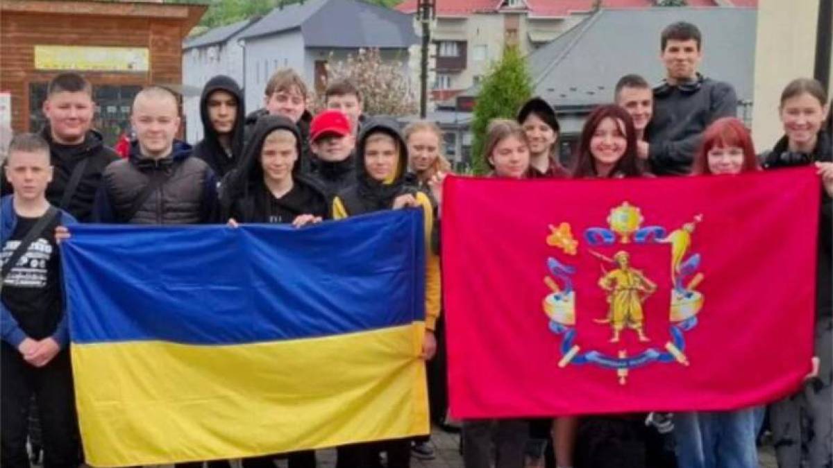 Діти з прифронтового Запоріжжя відпочивали у Карпатах