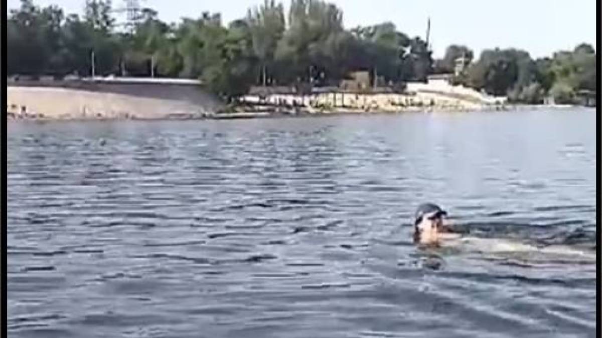 У Запоріжжі на річці Дніпро стався небезпечний випадок (відео)