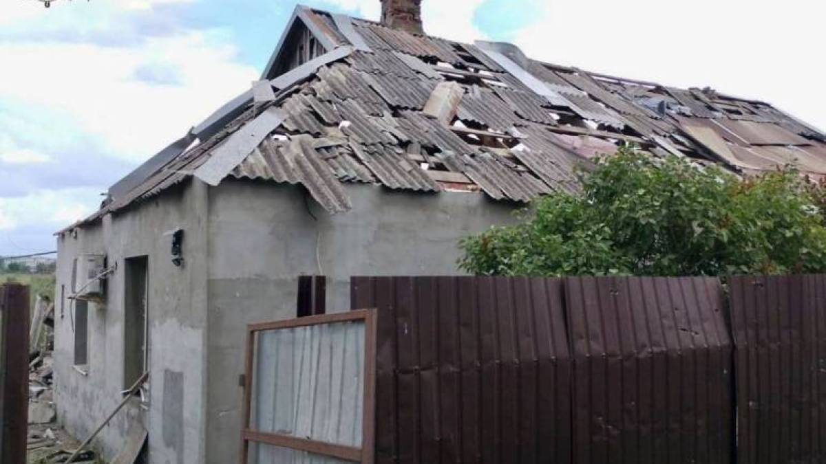 Окупанти не припиняють нищити міста та села Запорізької області — 498 ударів за добу