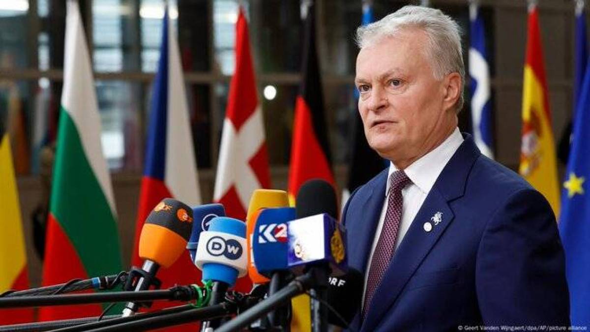Президент Литви Гітанас Науседа закликав максимально розширити санкції проти росії