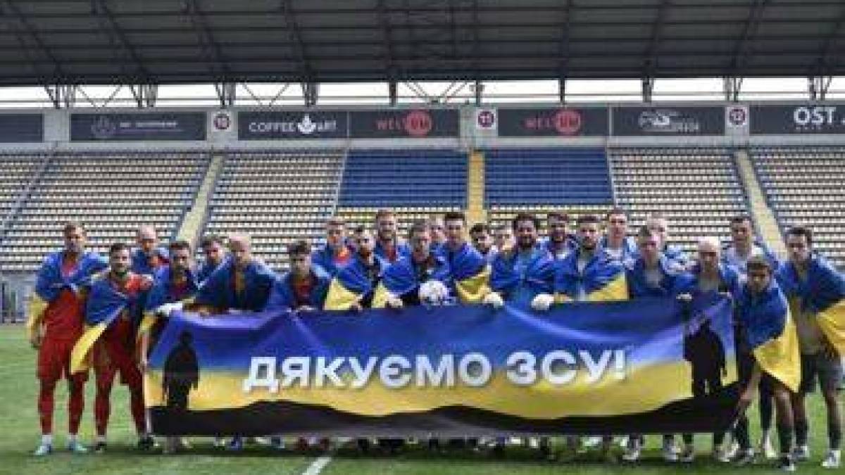Плей-оф за Першу лігу. «Металург» — «Чернігів» 0:2 — запоріжці опускаються до Другої ліги