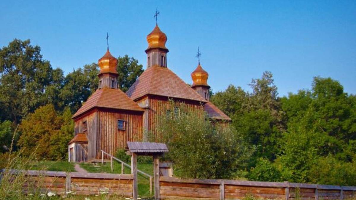 Церковне свято 17 червня: чому цей день краще провести вдома, в тиші і спокої