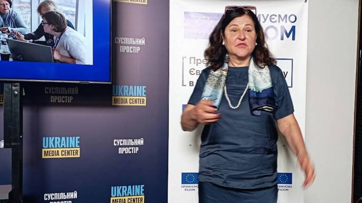 Катаріна Матернова: “ЄС також став мішенню російської пропаганди. Але Україна під прицілом набагато довше”