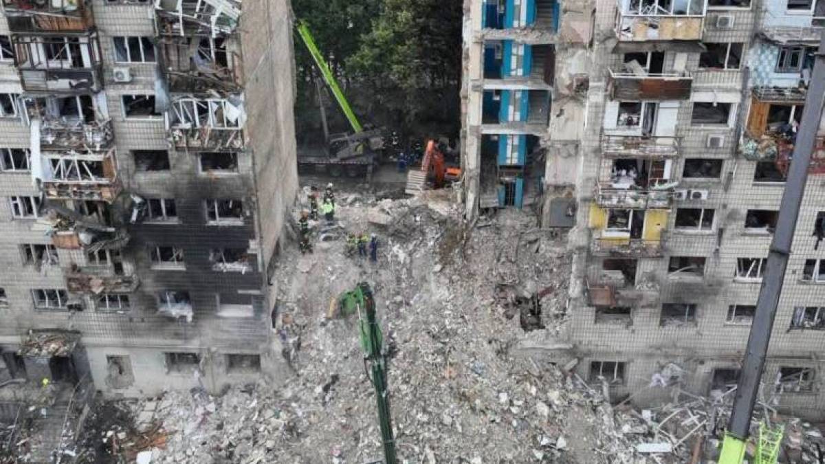 ДСНС: На 19.50 загалом у Києві загинуло 14 людей та 117 постраждало