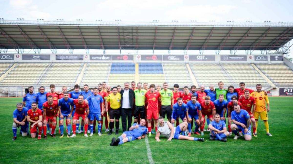 На «Славутич-Арені» відбувся благодійний матч Зірок