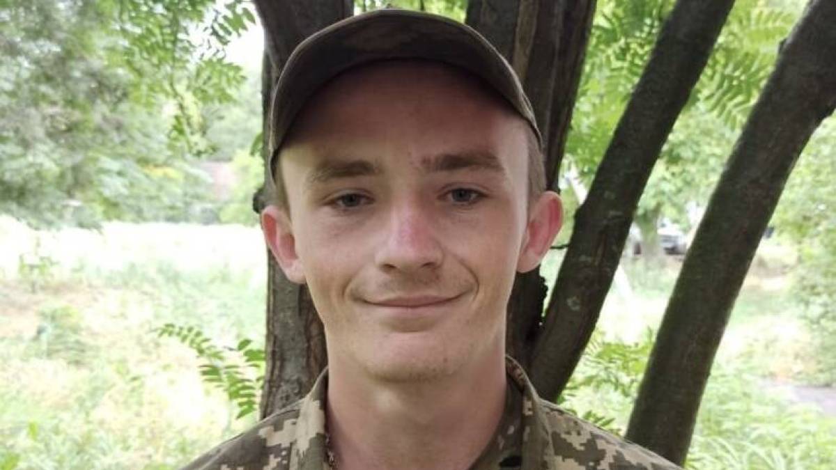 “Вже у вісімнадцать  я прагнув захищати свою країну”