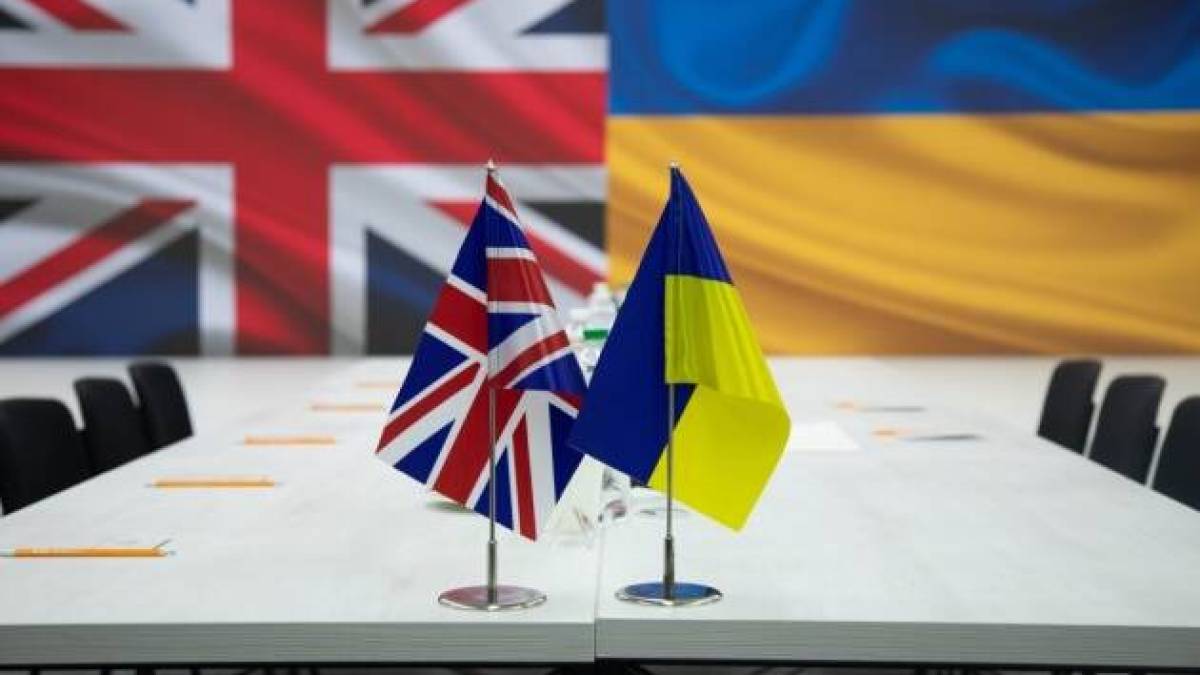 Британія передасть Україні зброю, вперше оплачену відсотками від заморожених активів рф