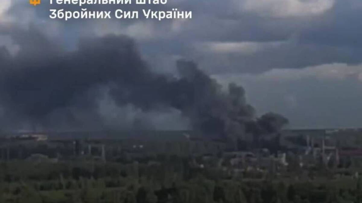 Генштаб ЗСУ підтвердив ураження ворожих складів боєприпасів у Брянській області