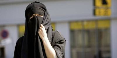 У Казахстані заборонили закривати обличчя у громадських місцях