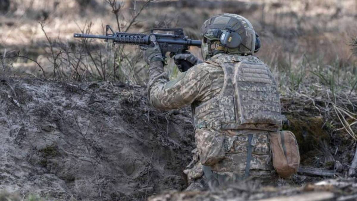 Орієнтовні втрати ворога на 2 липня — Генштаб ЗСУ: 1022090 (+1110) осіб, 10985 (+2) танків, 22931 (+3) ББМ