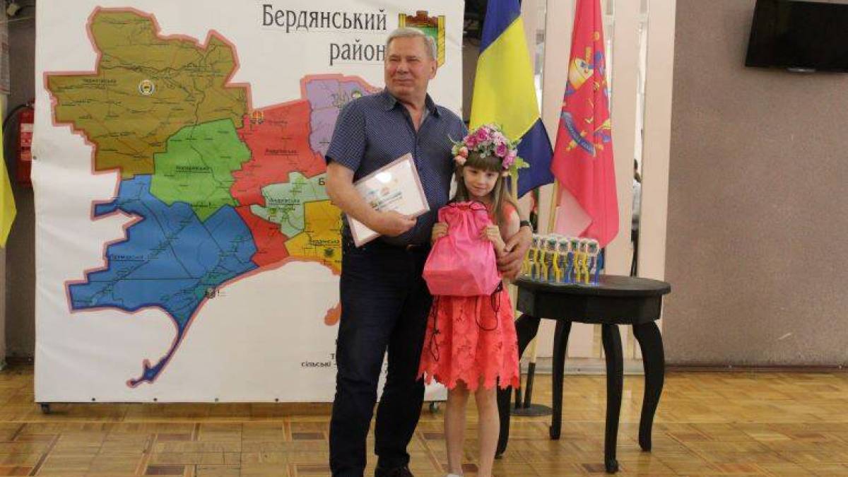 Дитяча мрія про звільнений Бердянськ – на листівці  «УКПОШТИ»