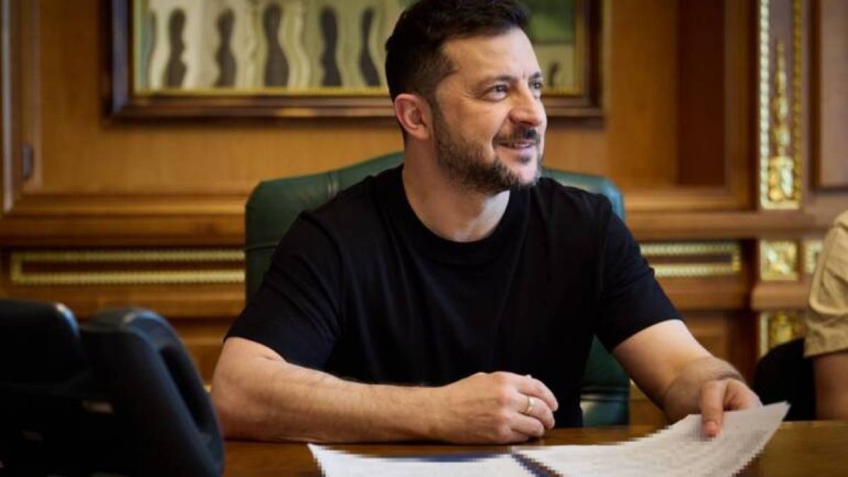 Зеленський назвав ключові теми розмови з Трампом: фронт, ППО та мирна угода