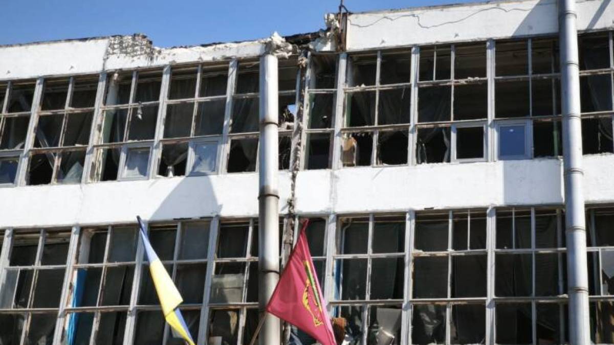 Внаслідок ворожих ударів вкотре постраждав Комунарський район