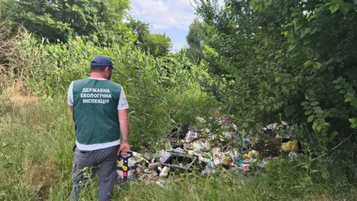 Факт виявлення несанкціонованого сміттєзвалища у Запоріжжі