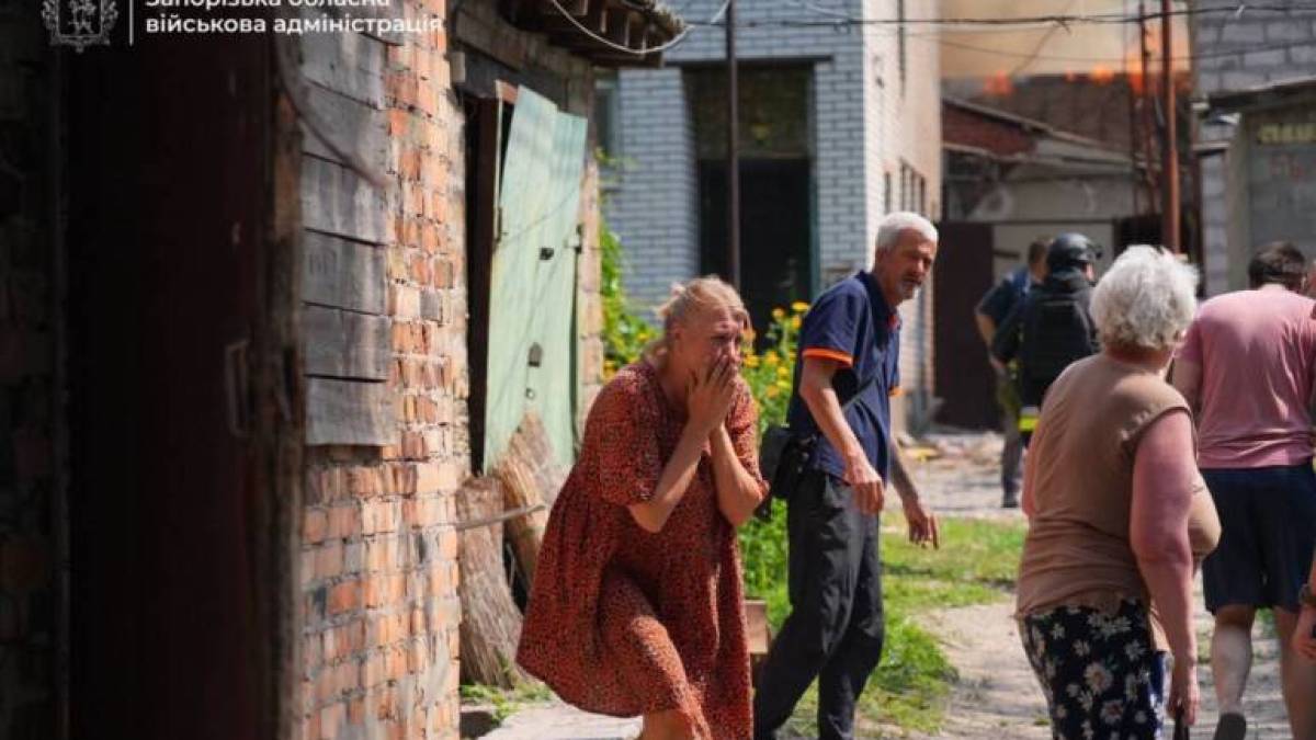 Відомо вже про 11 постраждалих внаслідок ворожої атаки на Запоріжжя