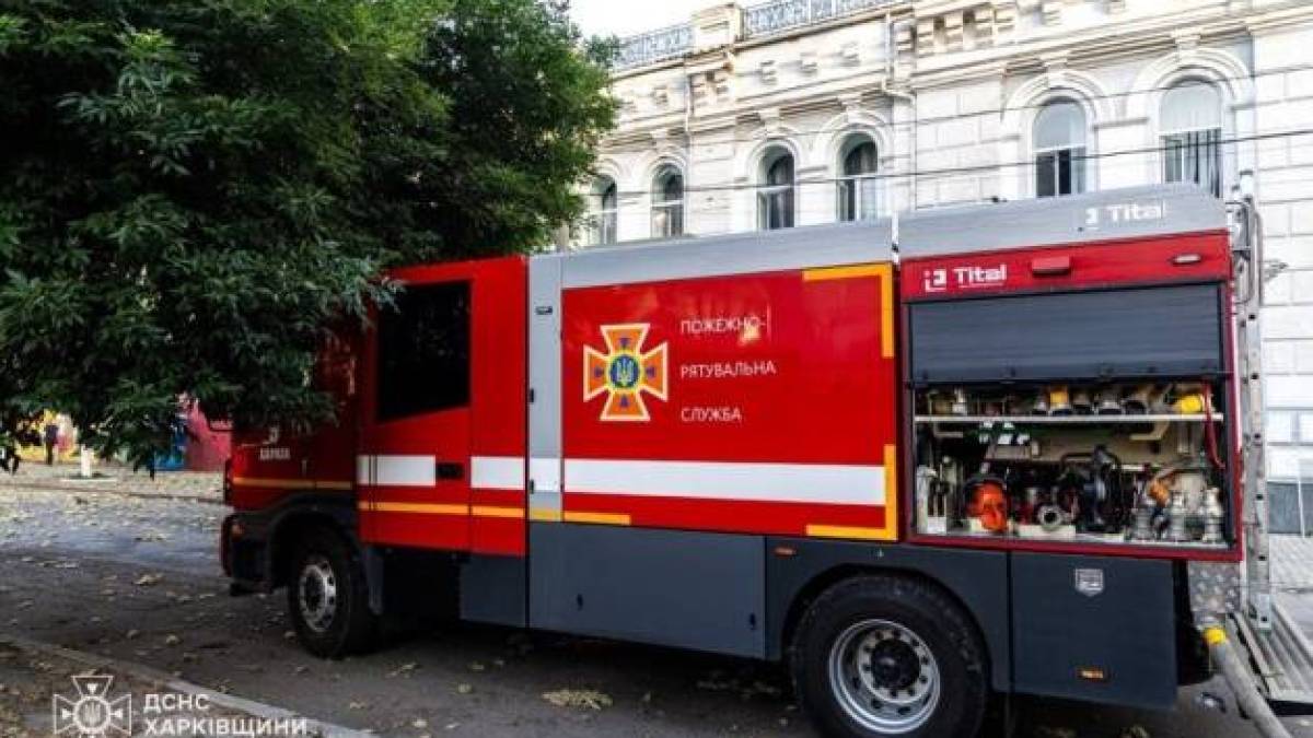 У Харкові дев’ятеро постраждалих внаслідок ранкової атаки росії по центру міста: зачепило пологовий будинок