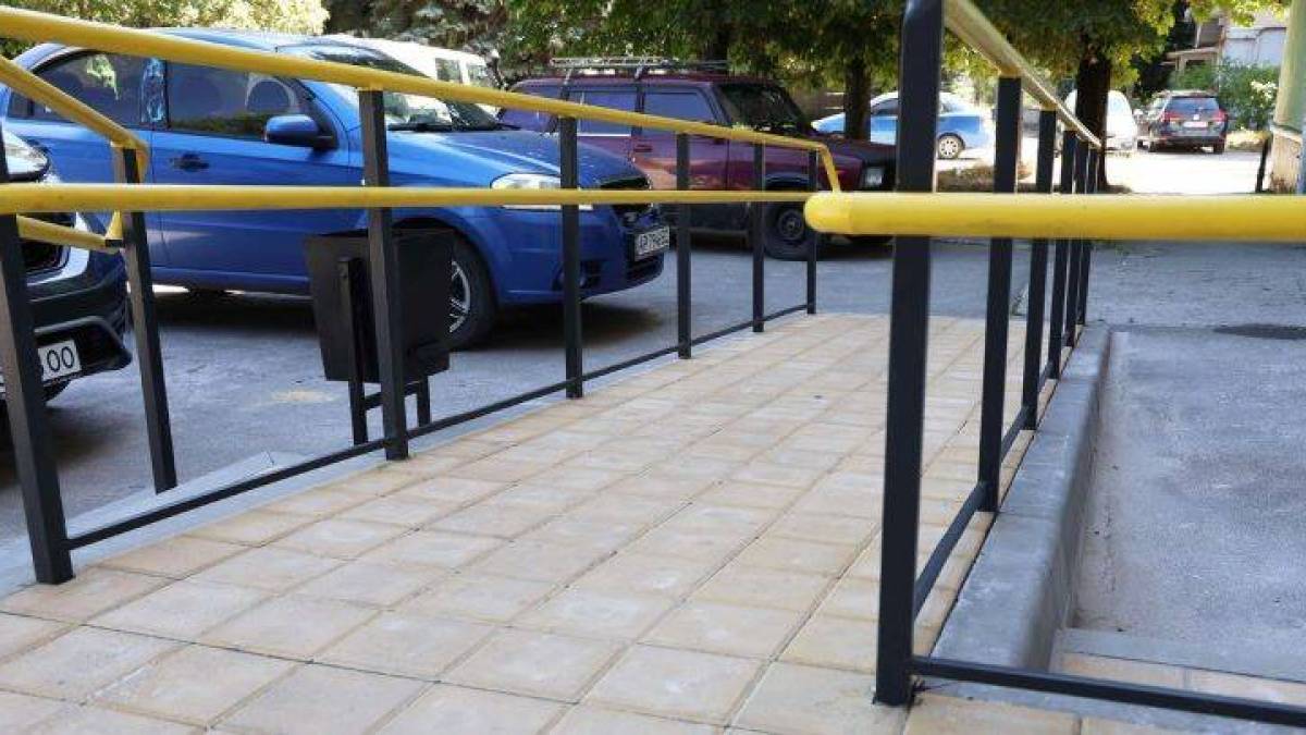 Як у Вільнянській громаді дбають про безбар’єрність