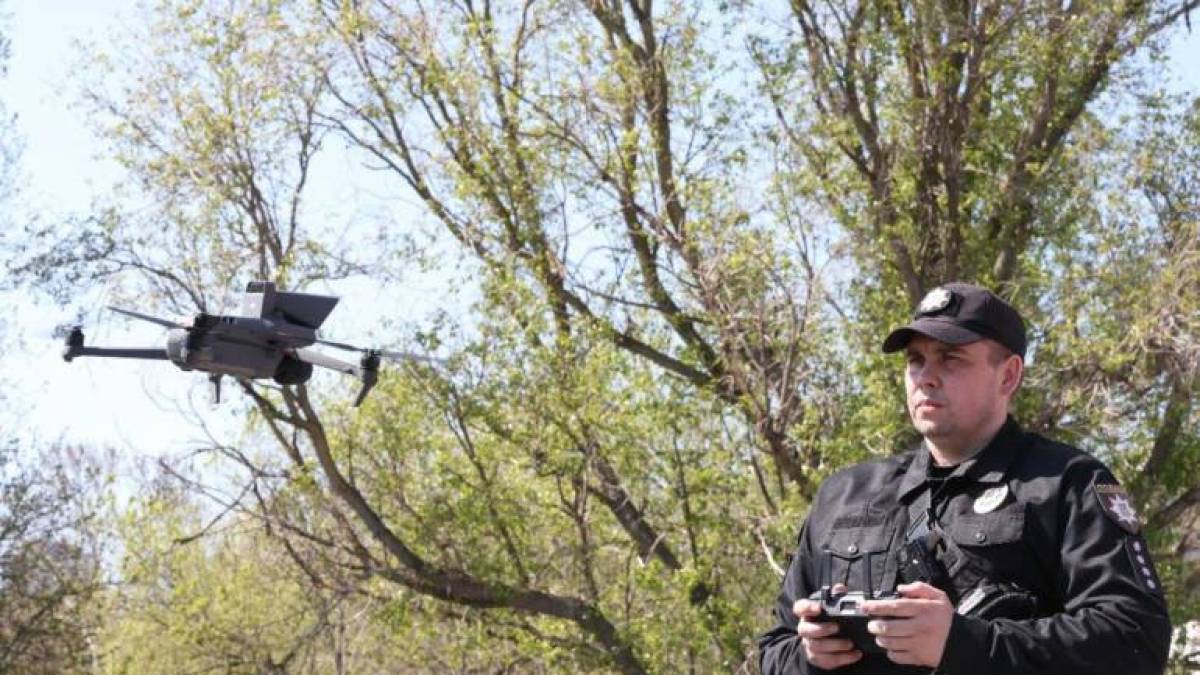 У Запоріжжі поліцейські дрони полюють на «нечемних» водіїв