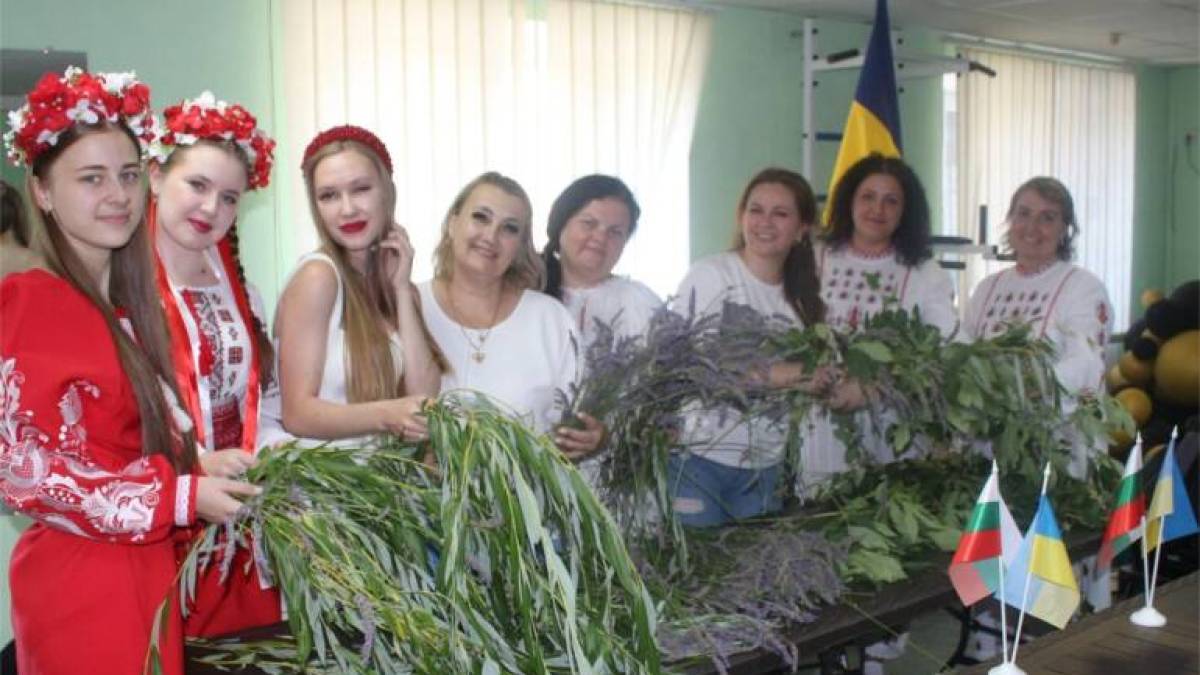 У Запоріжжі відзначили Пеперуду (фото)