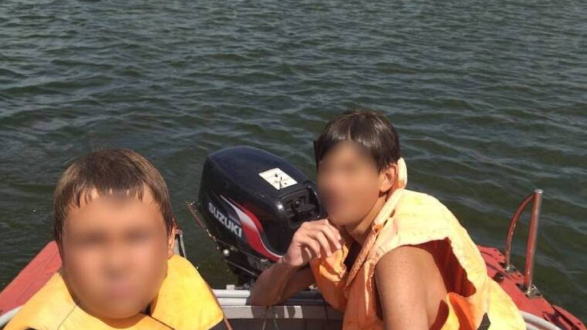 На Правобережному пляжі в Запоріжжі врятували двох підлітків