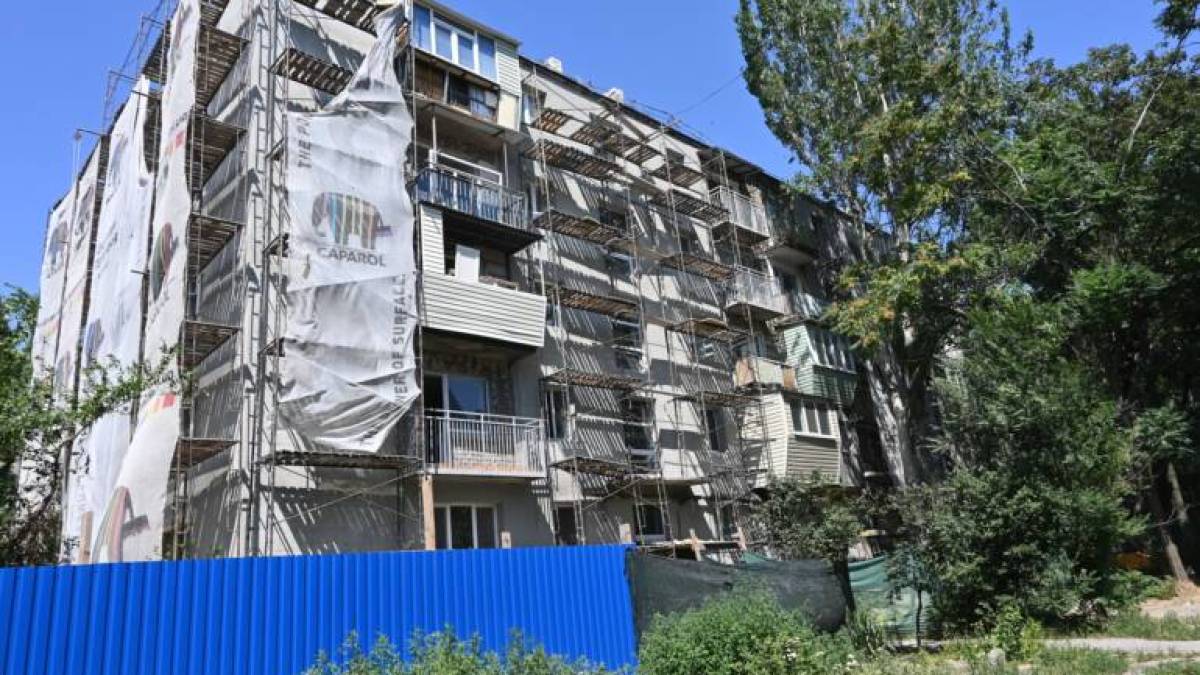 У Запоріжжі мешканці ще семи зруйнованих багатоповерхівок отримають ключі від нових квартир