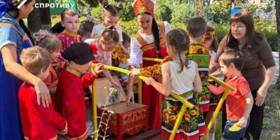 росіяни впроваджують “народну культуру” з дитсадків