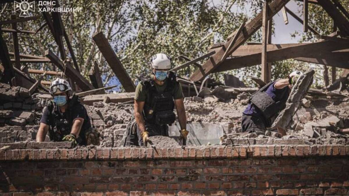 У Харкові завершили аварійно-рятувальні роботи на місці російського авіаудару