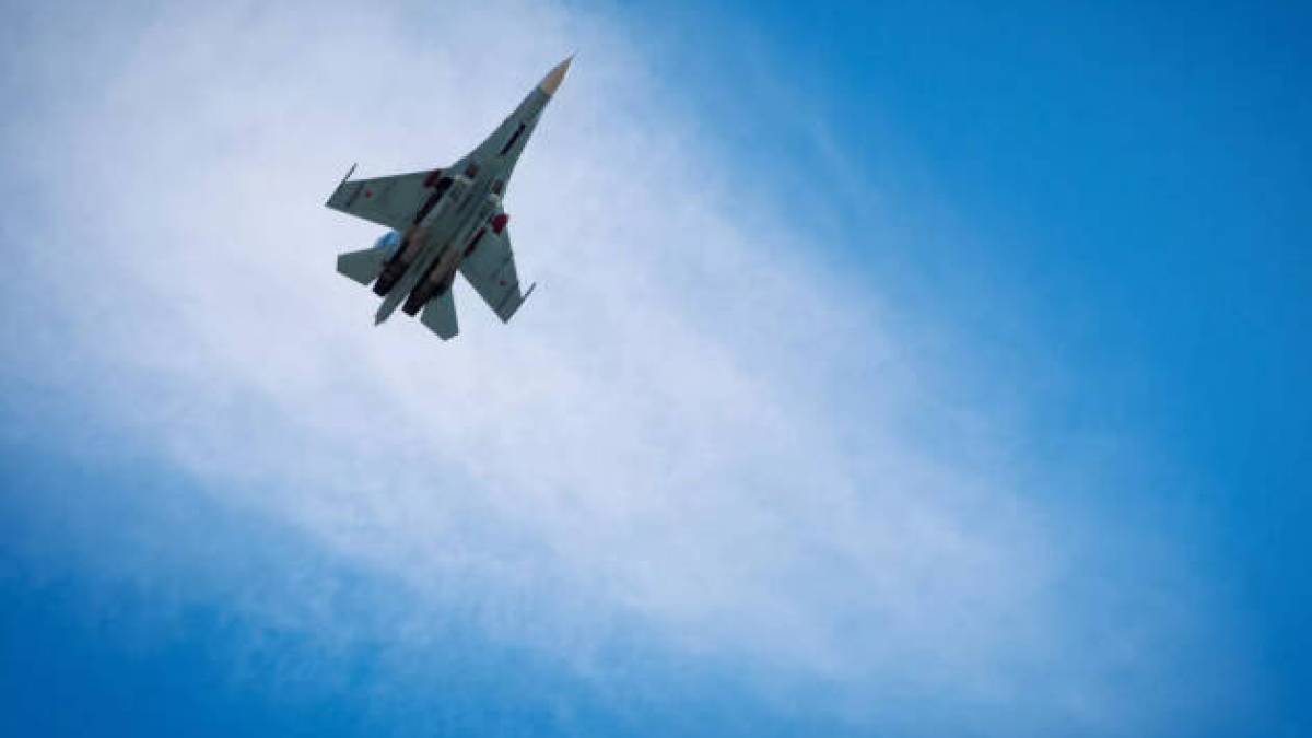 На  росії на аеродромі «армавір» знищений винищувач СУ-27УБ