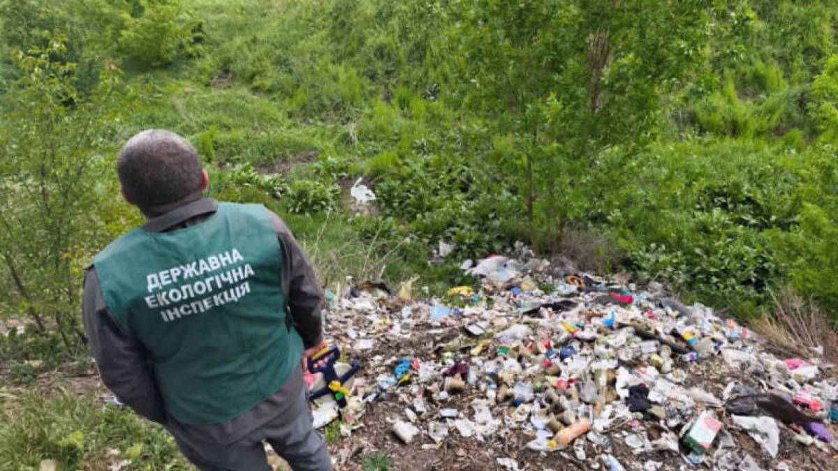 У Дніпровському районі Запоріжжя ліквідовано декілька стихійних сміттєзвалищ