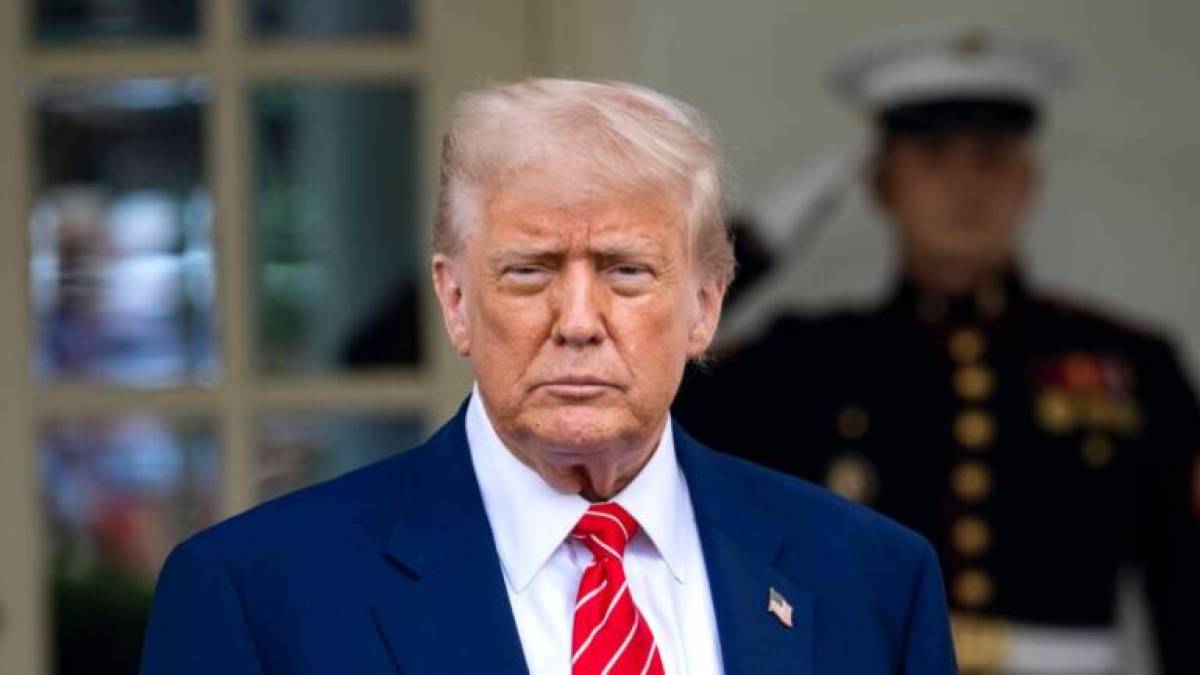 Трамп заявив, що дає путіну «10-12 днів» для досягнення мирної угоди