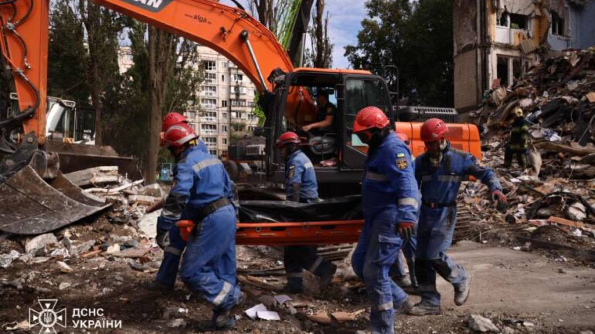 Комбінований удар рф по Києву: кількість загиблих зросла до 11-ти, інформація оновлюється