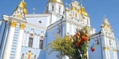 Церковне свято 1 серпня: чому кожен в родині повинен з’їсти ложечку освяченого меду