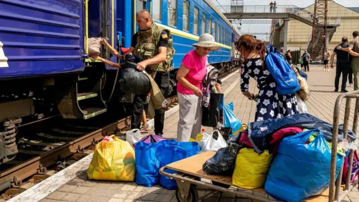 Евакуація з Запоріжжя значно зросла через наближення фронту – УЗ