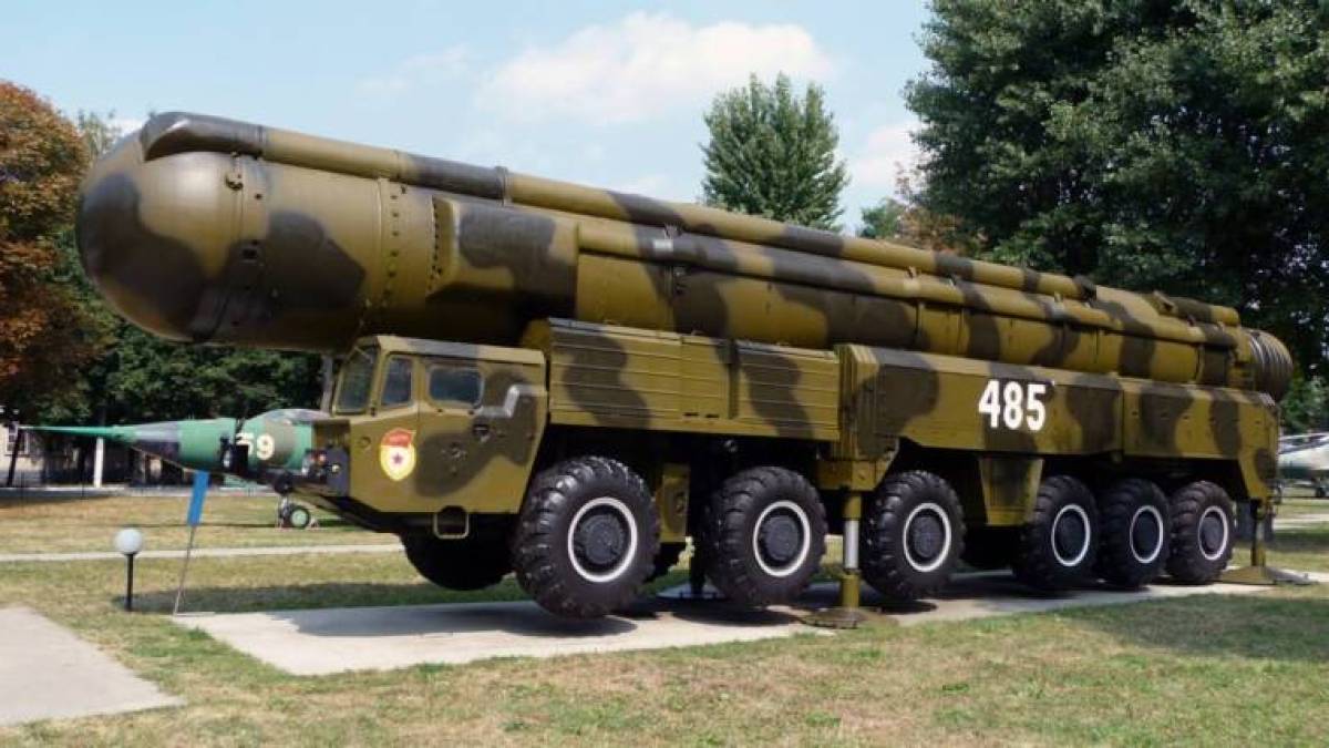 росія відмовилась від мораторію на розміщення ракет середньої дальності