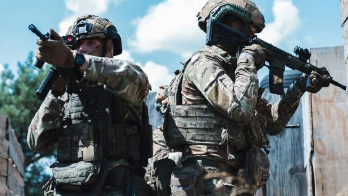 Орієнтовні втрати ворога на 6 серпня — Генштаб ЗСУ: 1059270 (+1010) осіб, 1455 (+3) РСЗВ, 31133 (+52) артсистеми