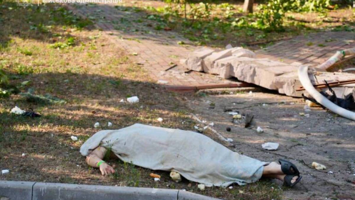 У ЗОВА показали наслідки ворожого удару по Запорізькому району