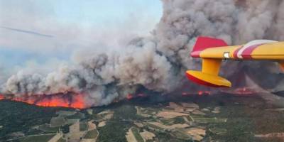 Найбільша за 50 років лісова пожежа вирує на півдні Франції – за добу вигоріло 16 000 гектарів