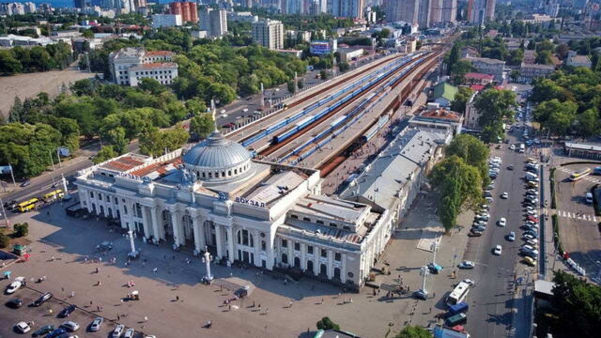 Укрзалізниця призначила додатковий поїзд до Одеси