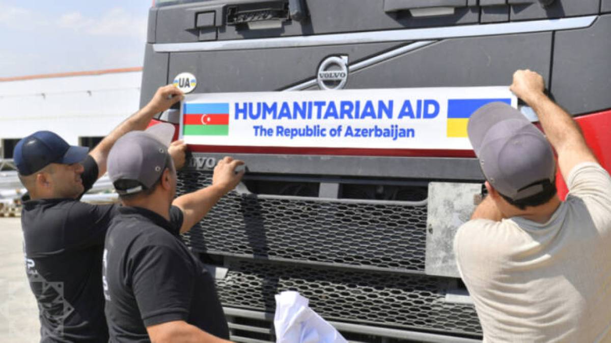 Азербайджан відправив до України чергову партію гумдопомоги з електрообладнанням