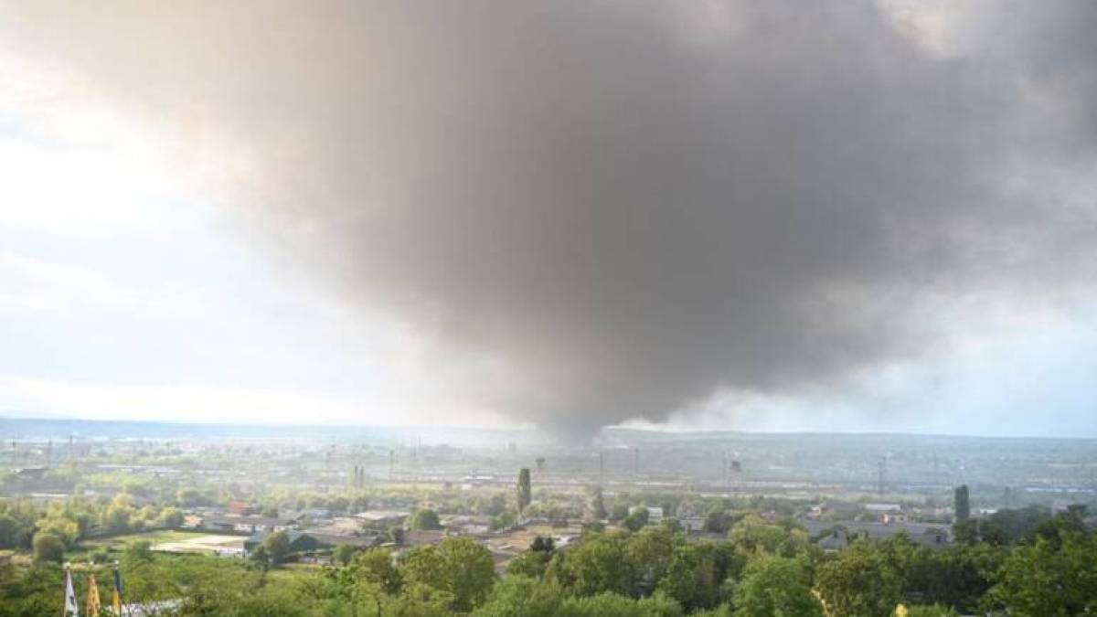 Цехи підприємства в Мукачеві, куди влучили ракетами росіяни, не підлягають відновленню — ОВА