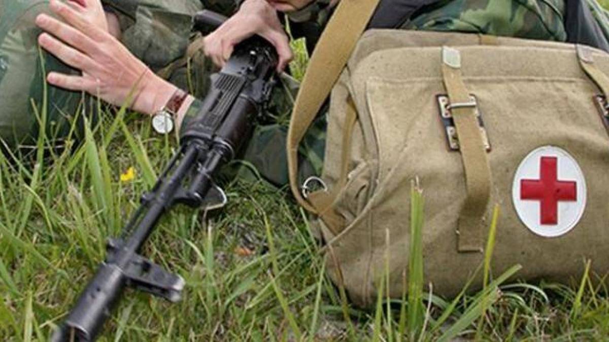«На війні медиків шанують і бережуть…»