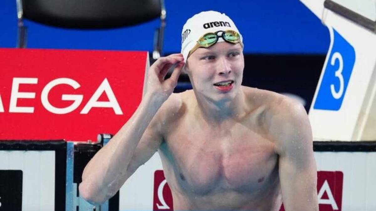 Нікіта Шеремет — чемпіон світу з плавання серед юніорів!