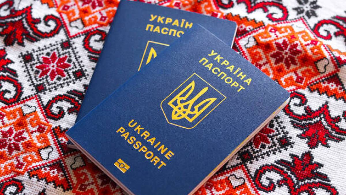 Зеленський назвав перші країни, на які пошириться множинне громадянство