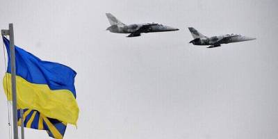 30 серпня — День авіації України