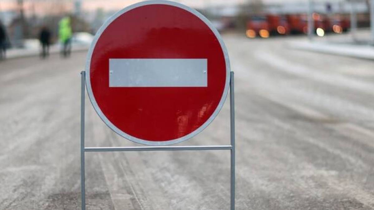 У Запоріжжі перекрито рух по одній із вулиць, є зміни у русі транспорту