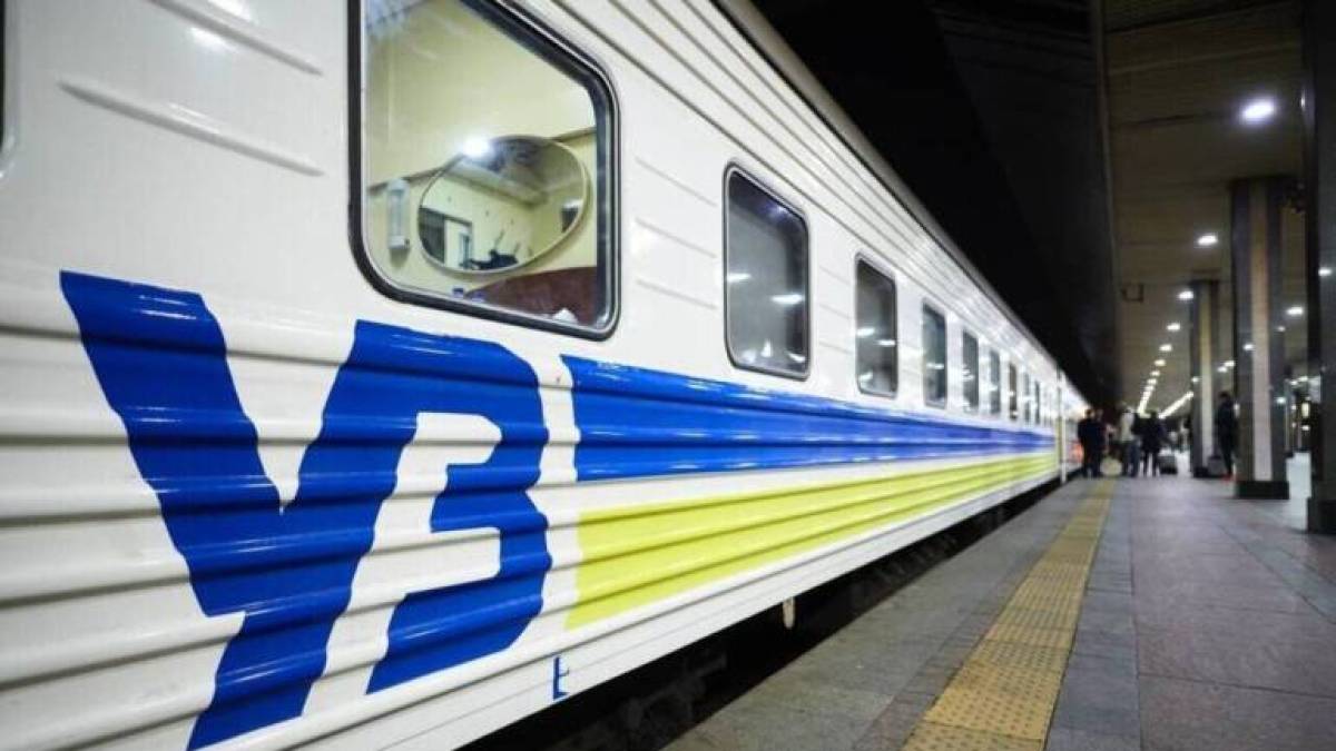 Затримка поїздів «Укрзалізниці» після атаки на Київіщину: перелік рейсів