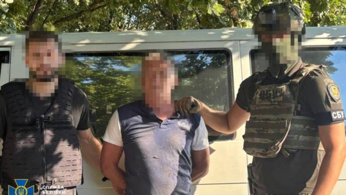 СБУ викрила агентурну групу фсб, яка коригувала ворожий вогонь по оборонцях Херсона